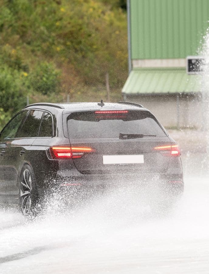 Erlebe Fahrphysik im WAB-Kurs